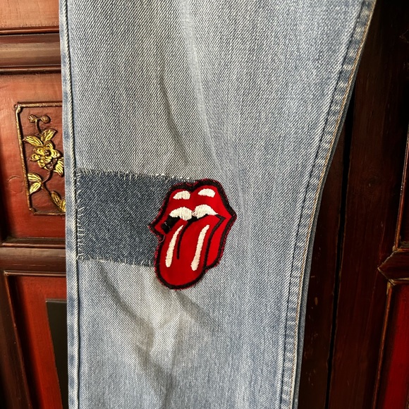 Vintage Levi Jeans with Rolling Stones Patch 👖👅 - Picture 3 of 7